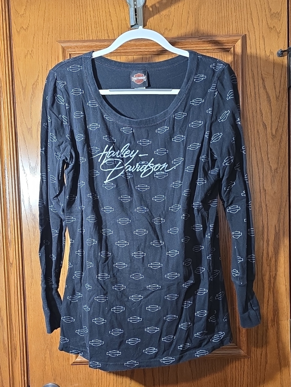 Harley-Davidson Black Long-Sleeve Logo Tee with Grey Script